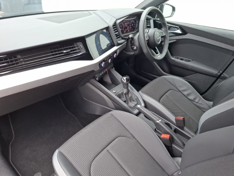 Audi A1 35 Tfsi S Line S Tronic Black #5