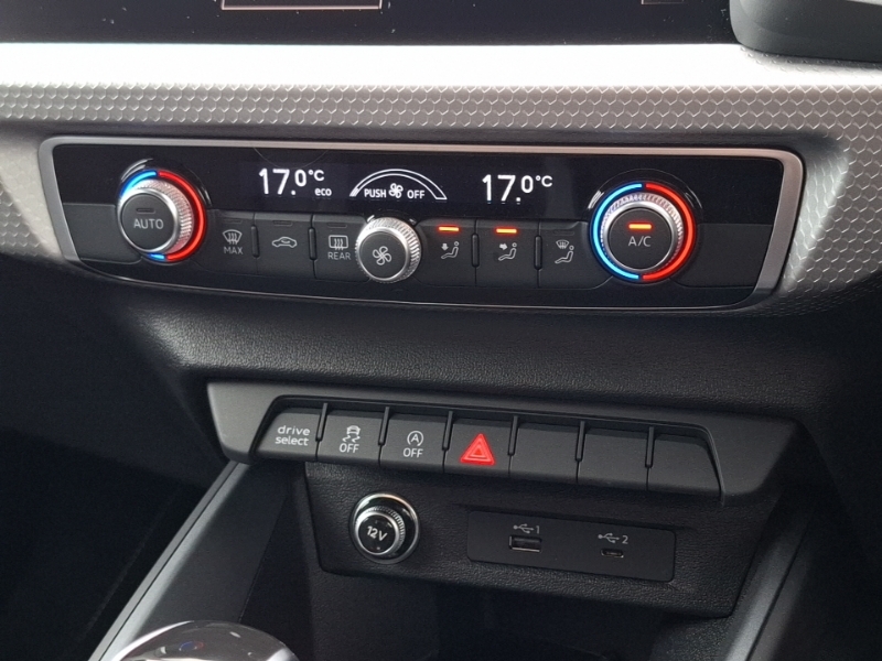 Audi A1 2.0 Tfsi 40 S Line Competition Sportback S Tronic White #15