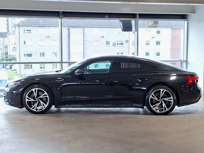 Audi E Tron GT 390Kw Quattro 93Kwh Black #4