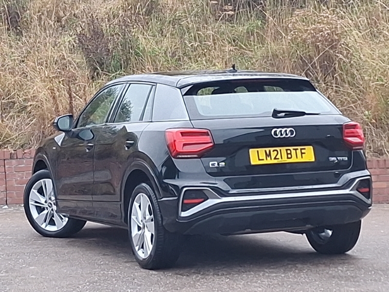 Audi Q2 35 Tfsi S Line S Tronic Black #2