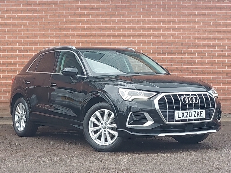 Audi Q3 35 Tfsi Sport Black