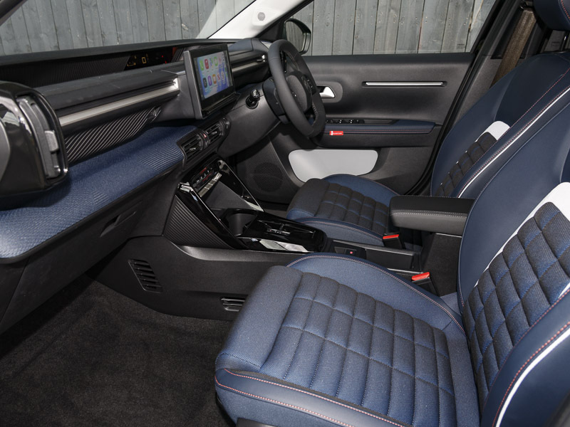Citroen C3 Aircross 1.2 Hybrid 145 Collection E-dcs6 White #5