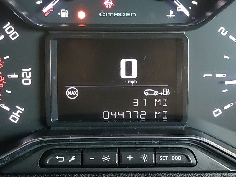 Citroen C3 Citroen C3 1.2 Puretech 82 Flair White #10