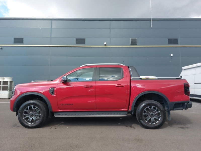 Ford Ranger Pick Up Double Cab Wildtrak 2.0 Ecoblue 205 Red #4
