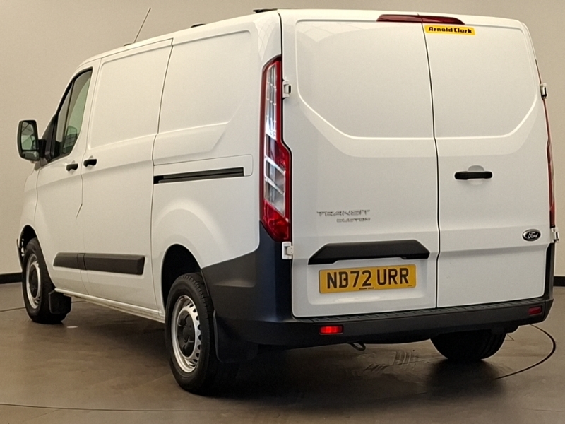 Ford Transit Custom 2.0 Ecoblue 105Ps Low Roof Leader Van White #2