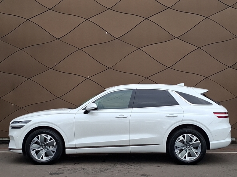 Genesis GV70 360Kw Sport 77Kwh Awd Innovconvenience White #4