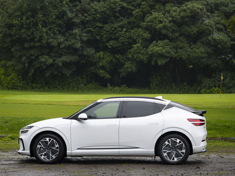 Genesis GV60 168Kw Pure 84Kwh Comfortinnovation White #4