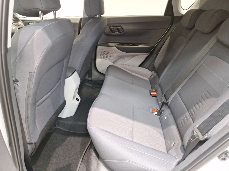 Hyundai Bayon 1.0 Tgdi 90 Tech Line Dct White #6