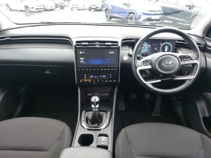 Hyundai Tucson 1.6 Tgdi Premium 2Wd SK71VWU Black #3