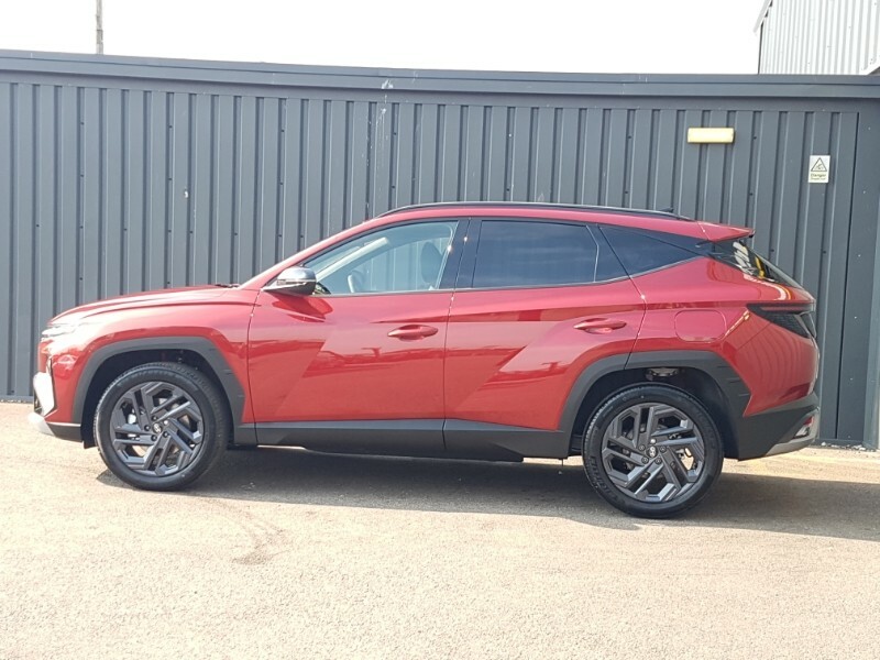 Hyundai Tucson 1.6T 239 Hybrid Black Line Red #4