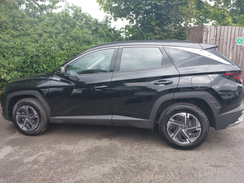 Hyundai Tucson 1.6T 239 Hybrid Element Black #4