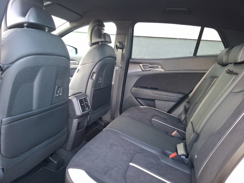 Kia Sportage 1.6T Gdi Hev Gt-line Black #6