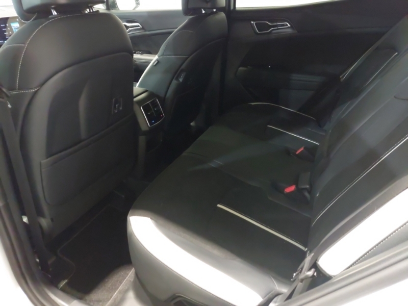 Kia Sportage 1.6T Gdi Hev Gt-line White #6