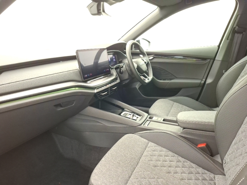 Skoda Octavia 2.0 Tdi 150 Sportline Dsg Black #5