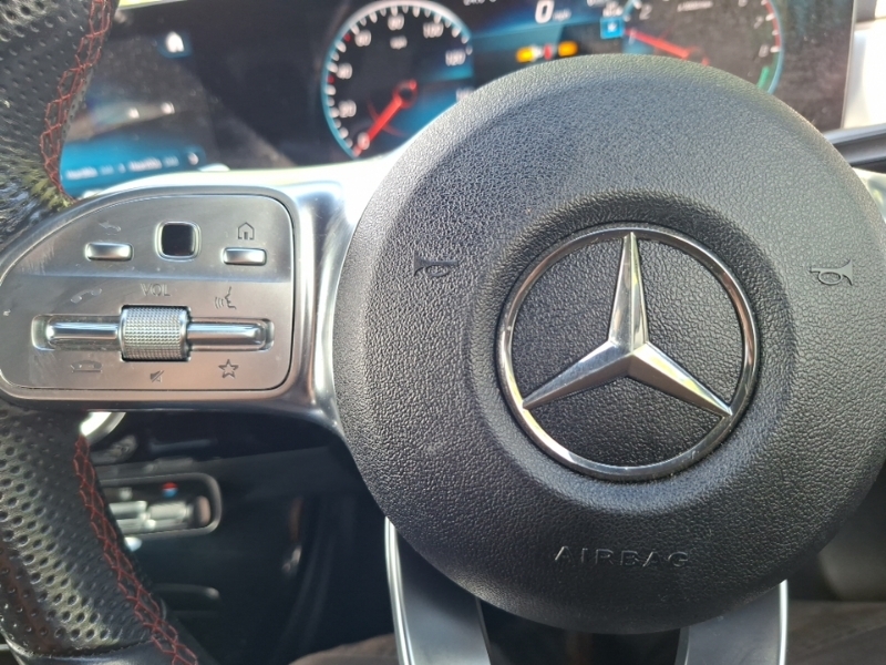 Mercedes-Benz CLA Class Cla 180 Amg Line Premium Plus Coupe Black #12