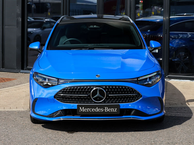 Mercedes-Benz CLA Class 250E Amg Line Premium Tip 2026 Black #13