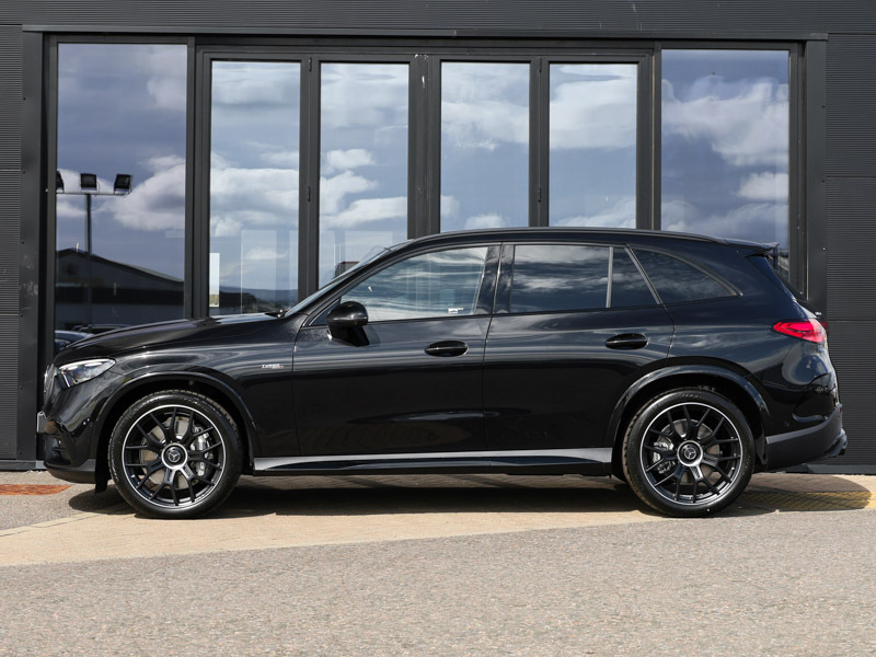Mercedes-Benz GLC Class 53 4Matic Amg Premium Plus 9G-tronic Black #4