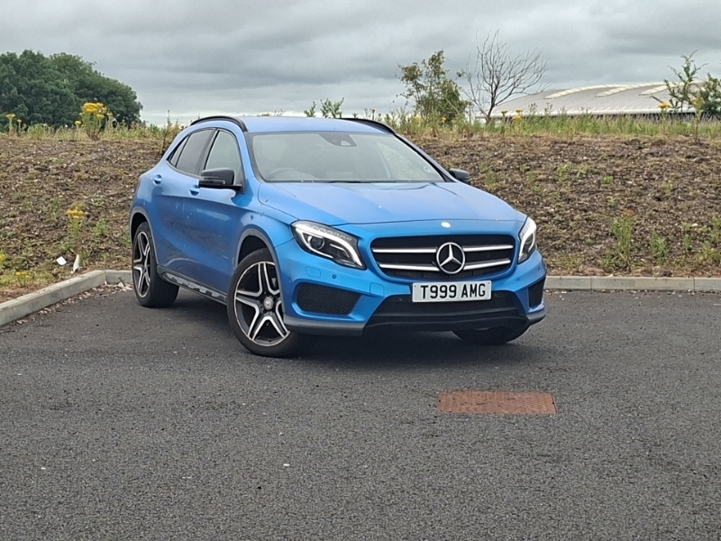 Mercedes-Benz GLA Class Gla 220D 4Matic Amg Line Premium Blue