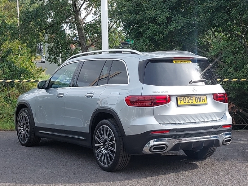 Mercedes-Benz GLB Class Glb 200 Amg Line Premium Plus 7G-tronic Silver #2