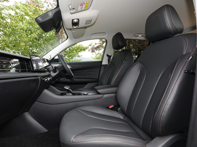 MG HS 1.5 T-gdi 24.7Kwh Trophy Euro 6 Ss Black #9