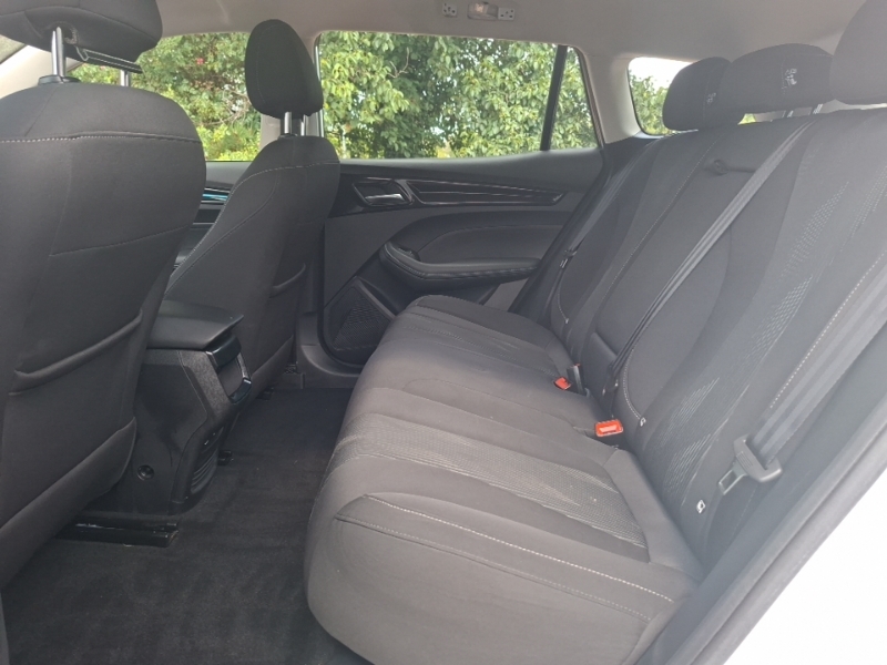 MG MG5 115Kw Se Ev Long Range 61Kwh White #6