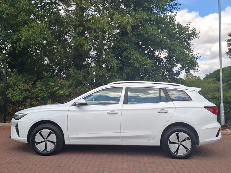 MG MG5 115Kw Se Ev Long Range 61Kwh White #4