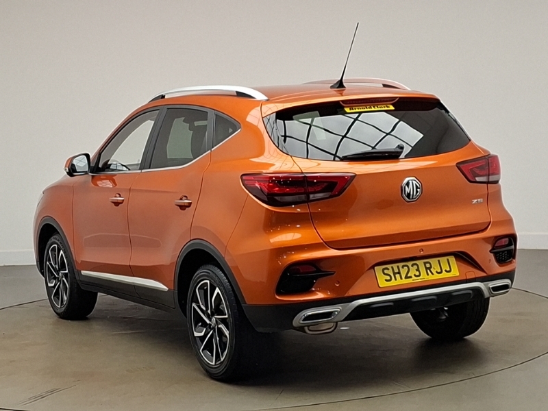 MG ZS 1.5 Vti-tech Exclusive Orange #2