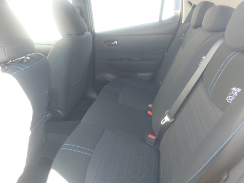 Nissan Leaf 110Kw N-connecta 39Kwh Black #6