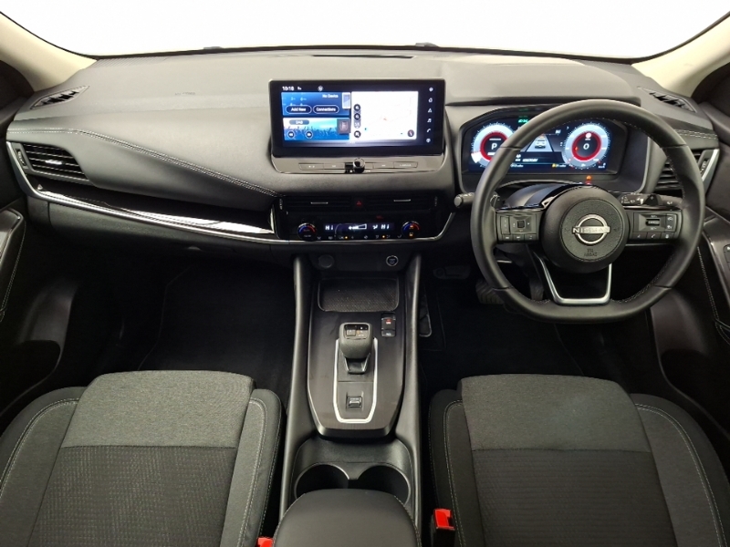 Nissan Qashqai 1.3 Dig-t Mh 158 N-connecta Xtronic White #3