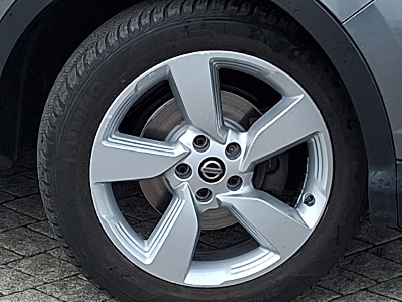 Nissan Qashqai Hatchback Black #20