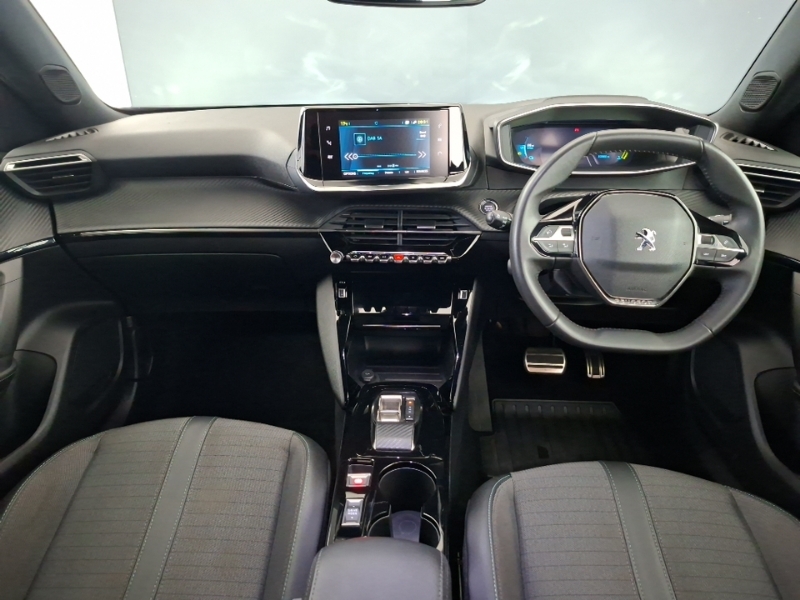 Peugeot e-2008 100Kw Allure Premium 50Kwh Black #3