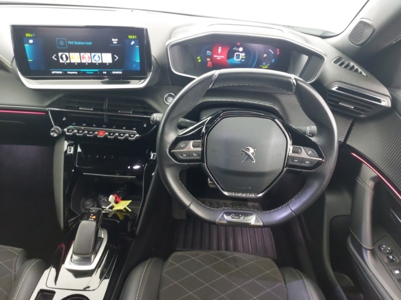 Peugeot e-2008 100Kw Gt 50Kwh Orange #8