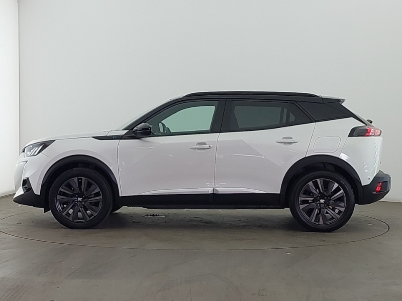 Peugeot e-2008 100Kw Gt Premium 50Kwh White #4