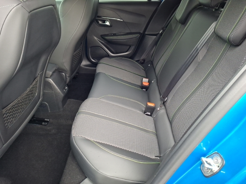 Peugeot 208 1.2 Hybrid 100 Gt E-dsc6 Blue #6
