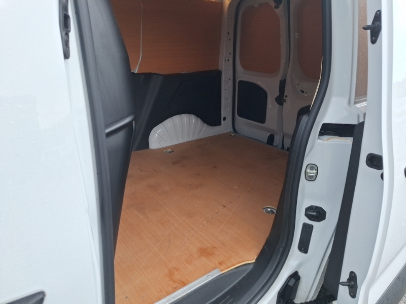 Peugeot E-Partner 800 100Kw 50Kwh Professional Premium Van FY73ZXW White #6