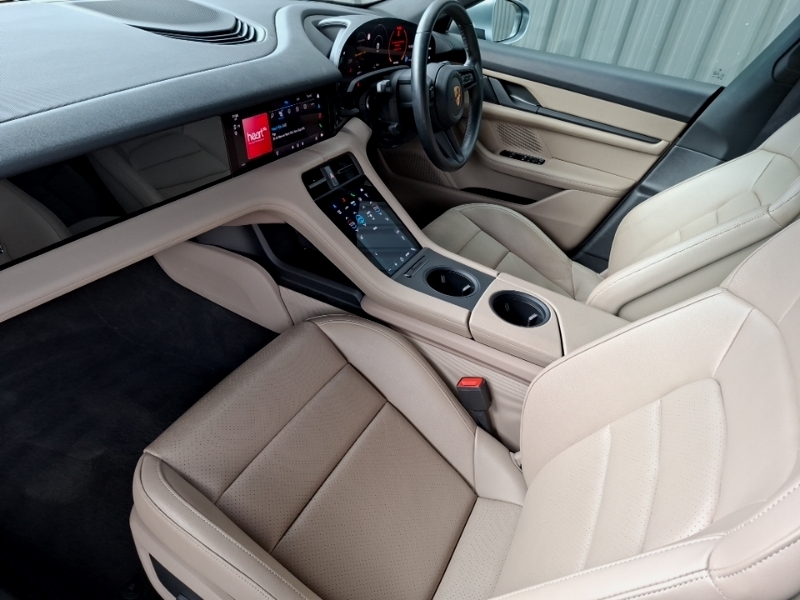 Porsche Taycan 420Kw 4S 93Kwh GF22YNP Silver #5