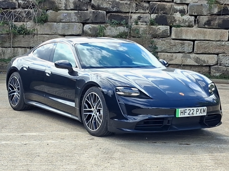 Porsche Taycan 500Kw Turbo 93Kwh Black