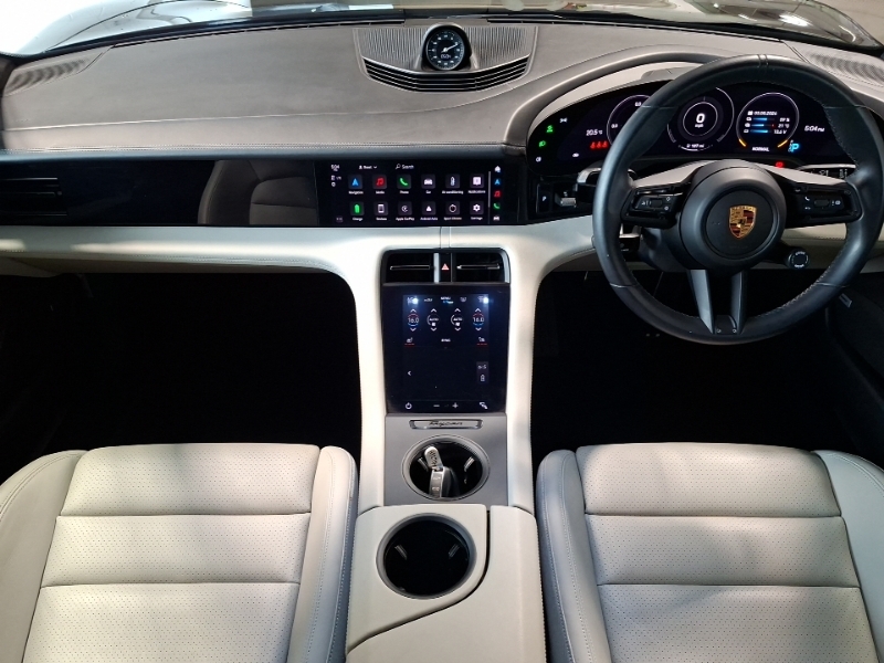 Porsche Taycan 500Kw Turbo 93Kwh Black #3