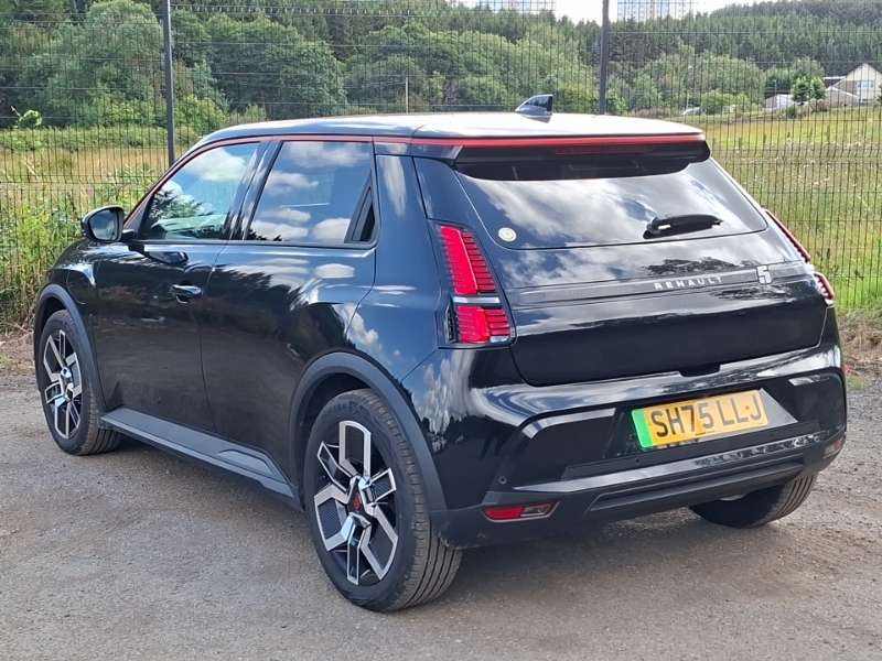 Renault 5 E-Tech 110Kw Techno Comfort Range 52Kwh Black #2
