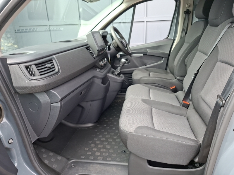 Renault Trafic Sl30 Blue Dci 130 Advance Van Grey #5