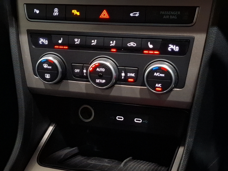Seat Ateca Seat Estate 1.5 Tsi Evo Xperience Lux Dsg White #15