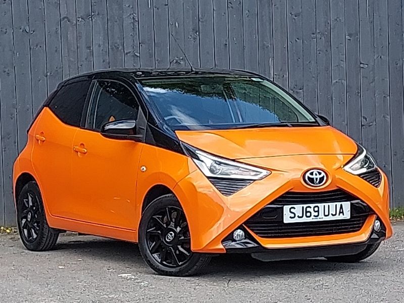 Toyota Aygo 1.0 Vvt-i X-cite 6 SJ69UJA Orange