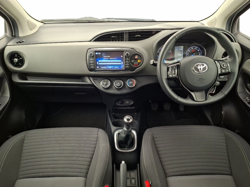 Toyota Yaris 1.5 Vvt-i Icon Tech ND19VPP White #3