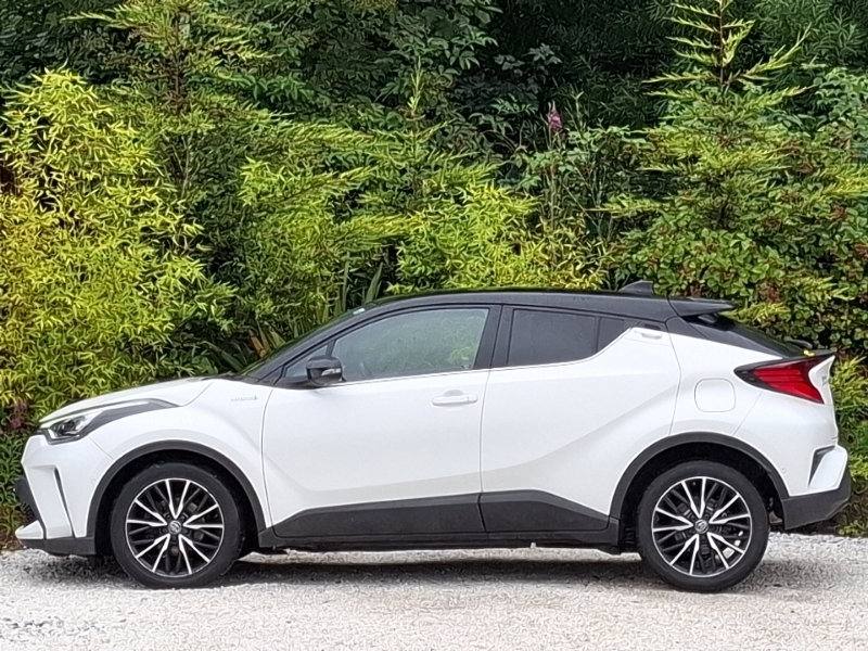 Toyota C-Hr 1.8 Hybrid Excel Cvt SL70HGM White #4