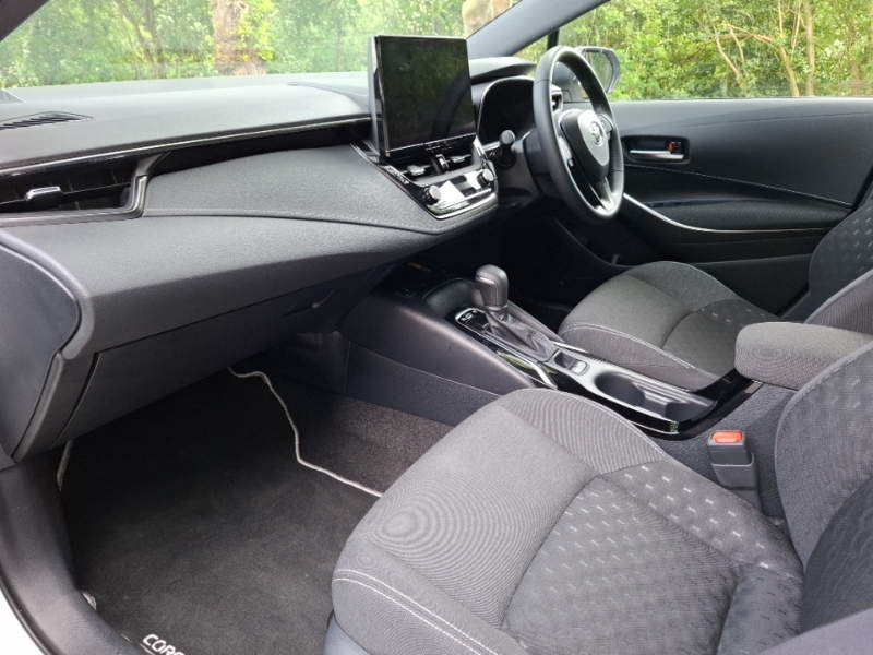 Toyota Corolla 1.8 Hybrid Icon Cvt White #5