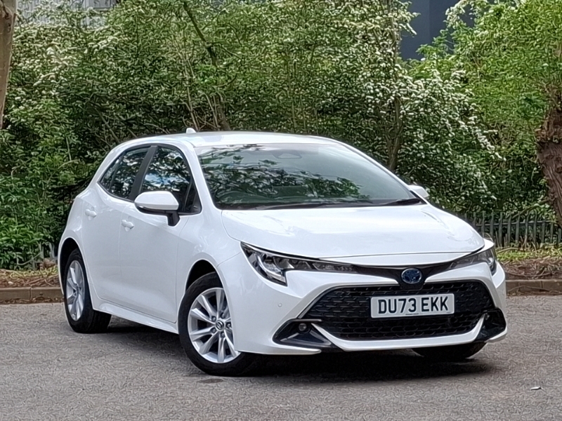 Toyota Corolla 1.8 Hybrid Icon Cvt White