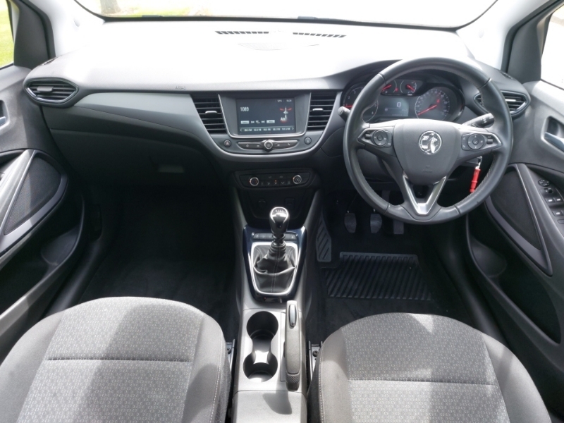 Vauxhall Crossland 1.2 Turbo Design White #3