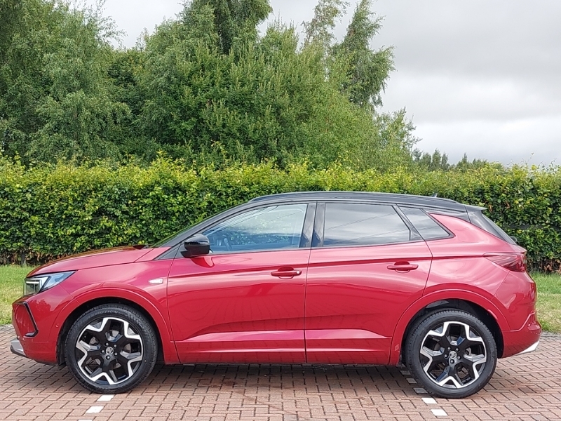 Vauxhall Grandland 1.2 Turbo Ultimate YL23RGV Red #4