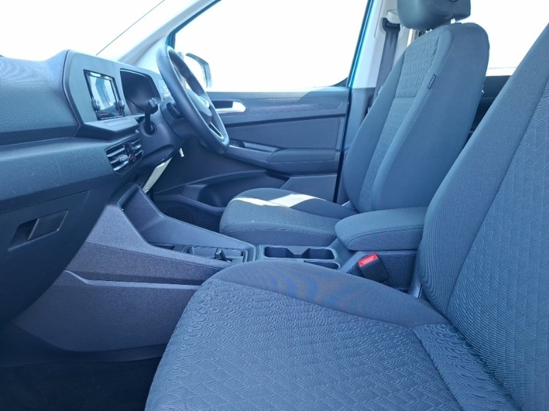 Volkswagen Caddy Maxi Life 2.0 Tdi 122 Life Dsg Blue #5