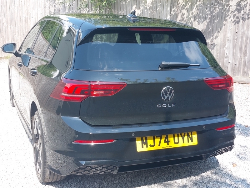 Volkswagen Golf 1.5 Etsi 150 R-line Dsg Black #2